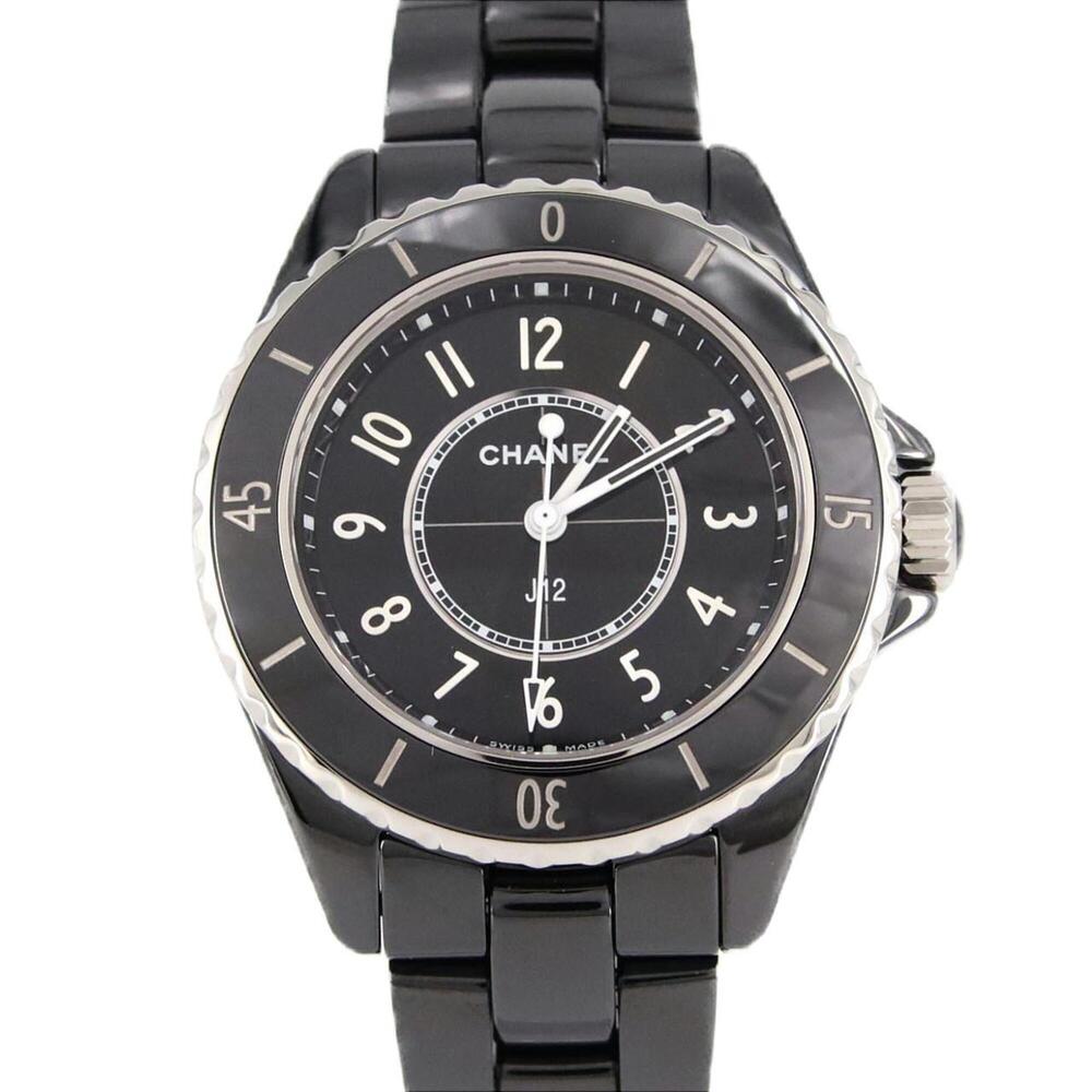 Chanel J12 33mm Ceramic H5695 Quartz Watch